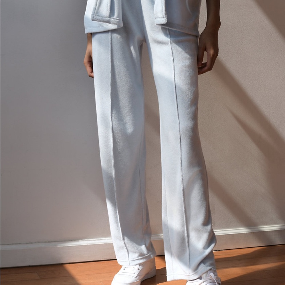 Aritizia TNA Ashland Pants Medium